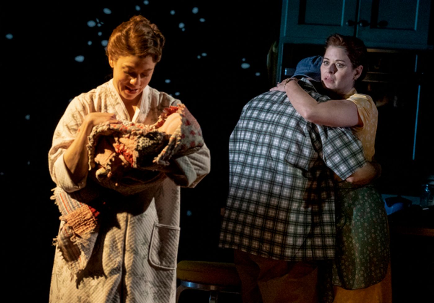 Photos: First Look at Debra Messing & More in BIRTHDAY CANDLES  Image